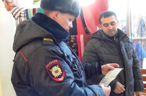 Rusiyada qalmaq üçün iki dəfə soyadını dəyişdi