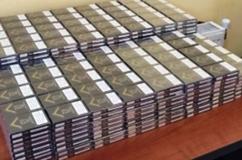 Gömrükdə 14 min siqaret tutuldu