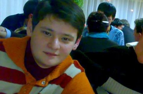 Eldar Qasımovun illər əvvəlki fotosu yayıldı