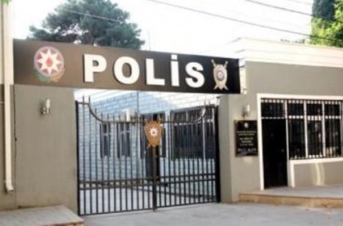 YPX əməkdaşı polis bölməsində dava salıb