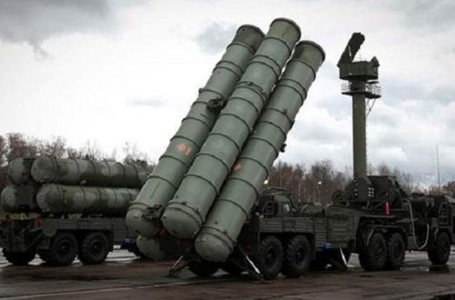 Putin S-400-ləri Suriyadan çıxarmır