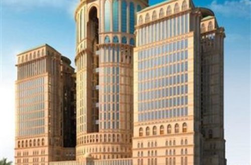 Dünyanın ən böyük otelinin açılışı təxirə salındı