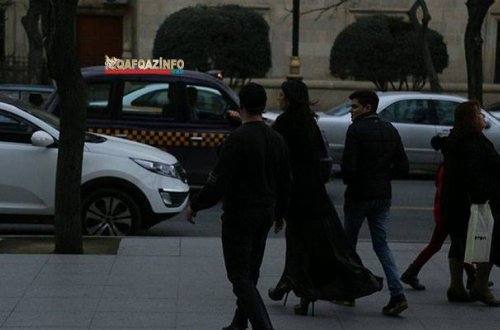 Evakuator az qaldı ki, Samiranın maşının aparsın…