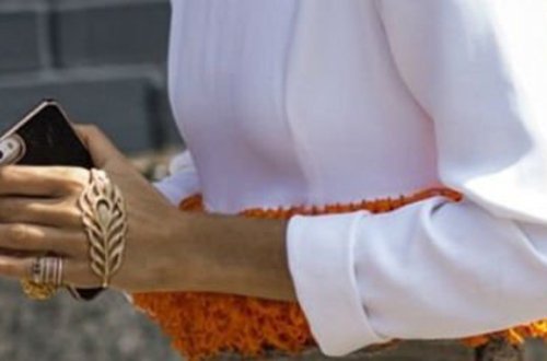 Bakıda qadının bahalı geyimi və qızılları oğurlandı