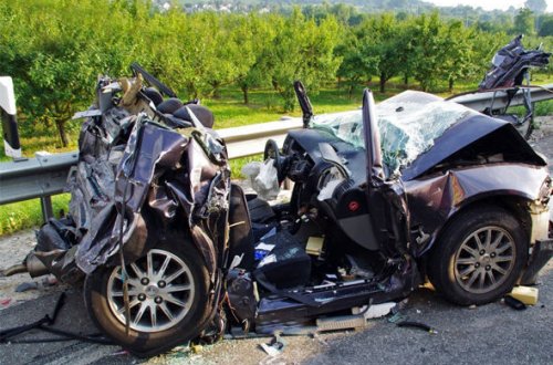 Nişandan qayıdan ailə yasa düşdü