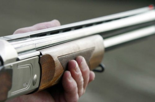 Zərdabda oğlan özünü ağzından güllələdi