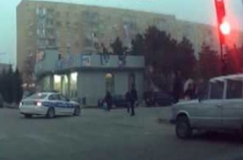 Yol polisləri qayda-qanun saymır