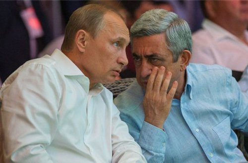 Putin Sarkisyanla görüşdü