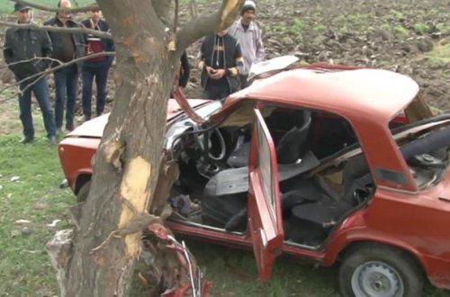 Bərdədə ağır yol qəzası