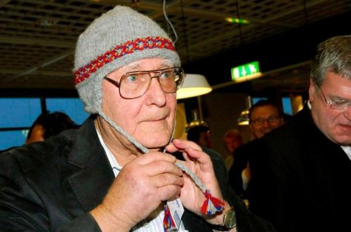 Milyarder puluna belə qənaət edir