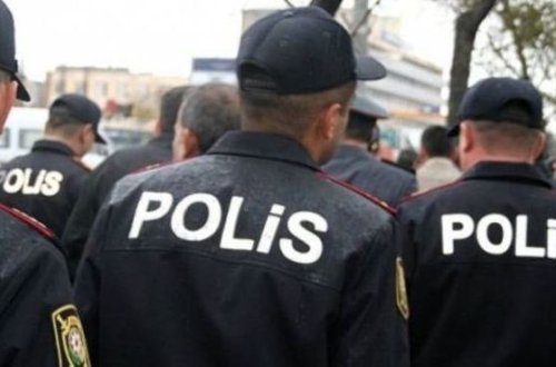 “Oazis”də polislərin poqonlarını qopartdılar