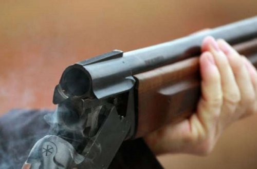 İki uşaq anası özünü niyə güllələyib?