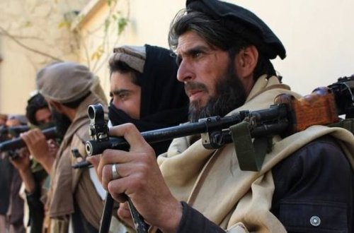 Əfqanıstanda silahlılar Amerika Universitetinə hücum ediblər