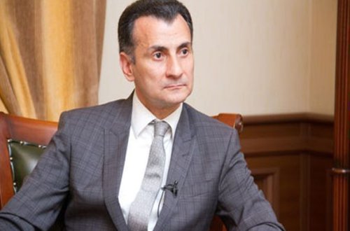 Mirşahin işdən çıxarılan icra başçılarını sərt tənqid etdi