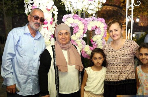 Azərbaycanlı müğənninin ailəsi