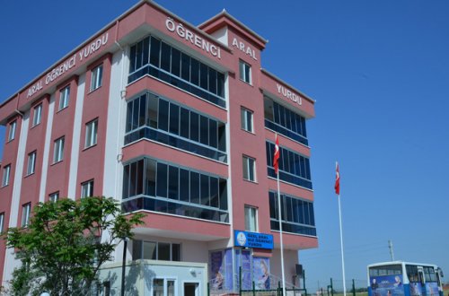 Azərbaycanlı tələbələr narkotikdən zəhərləndilər