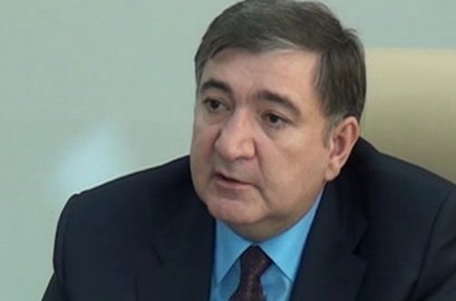 Nazirlikdəki yerdəyişmələrin səbəbi