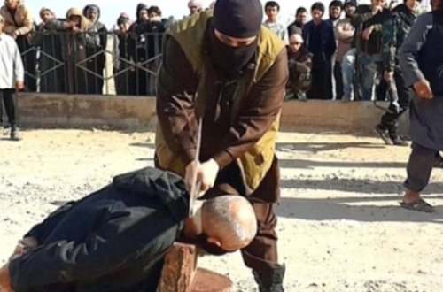 İŞİD öz döyüşçülərini edam etdirdi