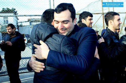 Əfv Komissiyası toplandı