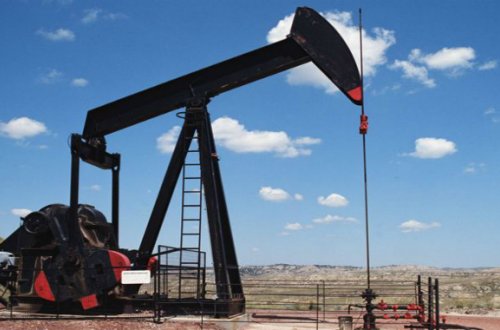 Neft bahalaşmaqda davam edir