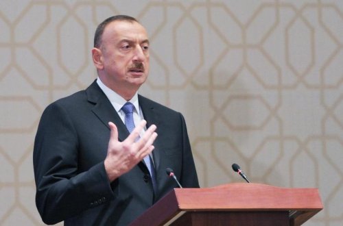 Prezident Məşvərət Şurasının iclasında