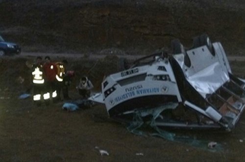 Türkiyədə həndbol komandası qəzaya düşdü