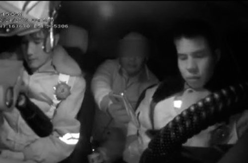 Polisləri şərləmək üçün özünü döydü