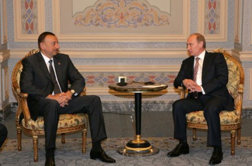 İlham Əliyev və Putin arasında telefon danışığı olub