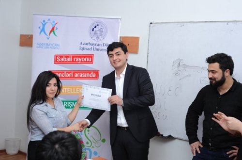 “Səbail rayonu gəncləri arasında İNTİLLEKT yarışması” adlı layihə həyata keçirildi