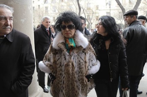 Zeynəb Xanlarova da vida mərasimində