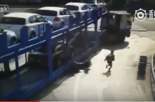 Görənləri dəhşətə gətirən qəzadan görüntülər