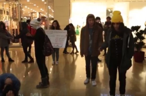 AGAT Xocalı soyqırımının 24-cü il dönümünə həsr olunmuş Fləşmob aksiyası keçirdi