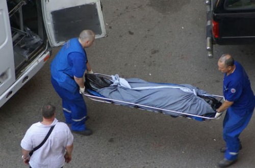 Bakıda əfqan qız binadan yıxılaraq öldü