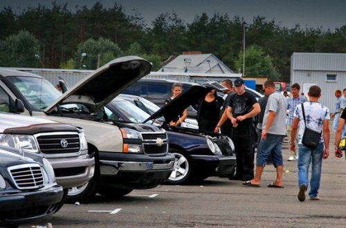 Bakıda maşınlar bahalaşır