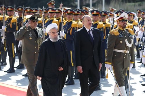 İlham Əliyevin Tehran səfəri - İranı kim qazanacaq?