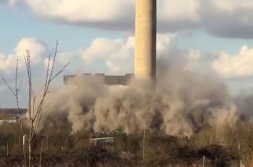 İngiltərədə güclü partlayış: