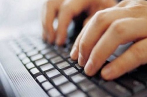 İnternetdə tanış olduğu qadının evində döyüldü