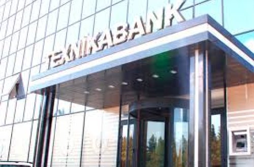 “Texnika Bank” işçilərinə maaşlarını vermir
