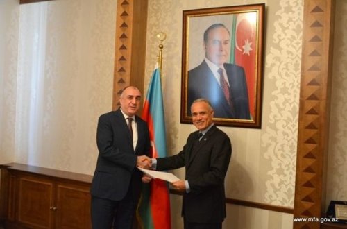 Elmar Məmmədyarov Qulam İshaqzaini ilə danışıqlarda