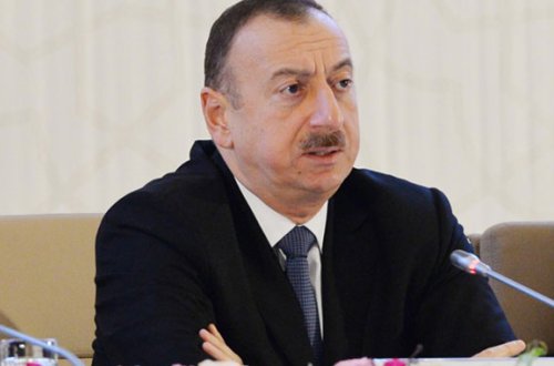 Prezident misirli həmkarına başsağlığı verdi