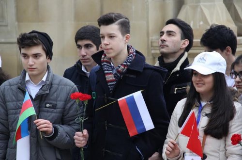 Qardaşlaşmış məktəblilər Azərbaycan Respublikasının Prezidenti İlham Əliyevə müraciət ünvanladılar