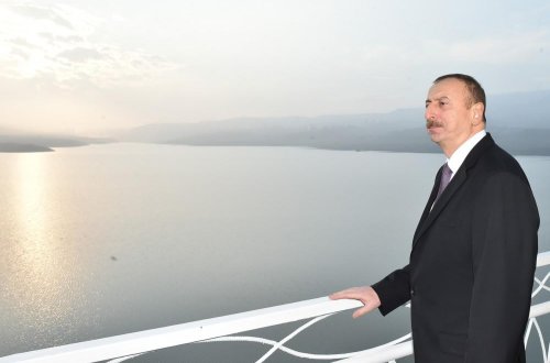 Prezident İlham Əliyev Tovuz rayonunda səfərdədir