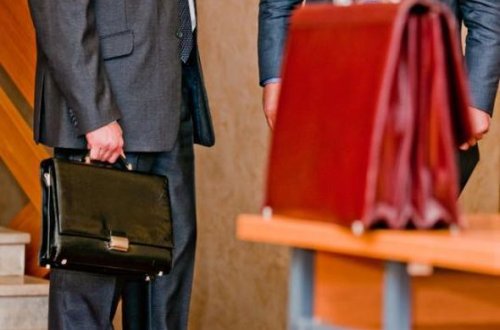 170 minə vəzifə satan məmurun başqa əməlləri də üzə çıxdı