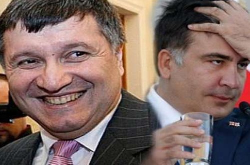 Erməni nazir Saakaşvilini