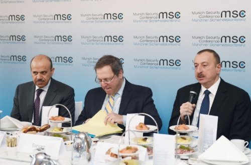 İlham Əliyev Münhen konfransında