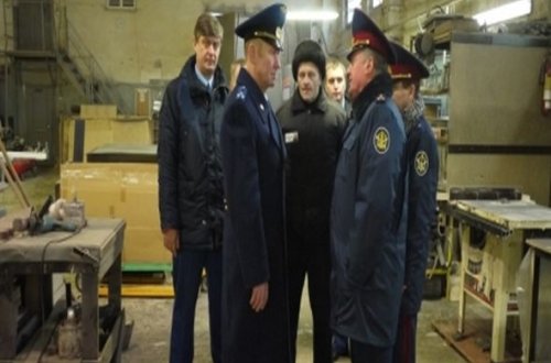 Həbsxanda Azərbaycan tütünündən gizli siqaret istehsalı