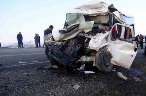 Türkiyədə şagirdlər qəzaya düşdü