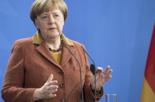 Merkelin Türkiyəyə rəsmi səfəri başladı