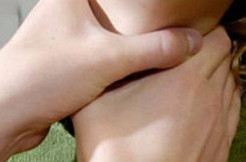 14 yaşlı qızın anası tərəfindən qətli ilə bağlı