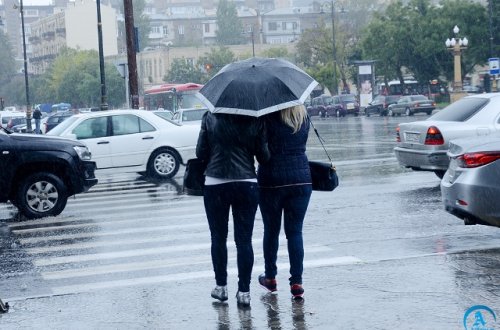 Bakıya yağış, rayonlara qar yağacaq